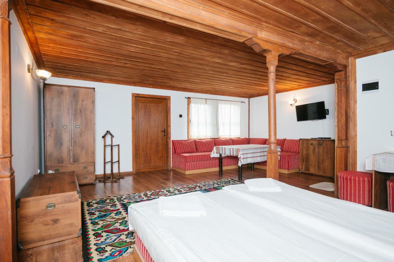 Hotel Kodjamanova House Zheravna Esterno foto